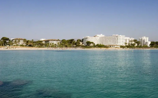 Playa Esperanza Suites