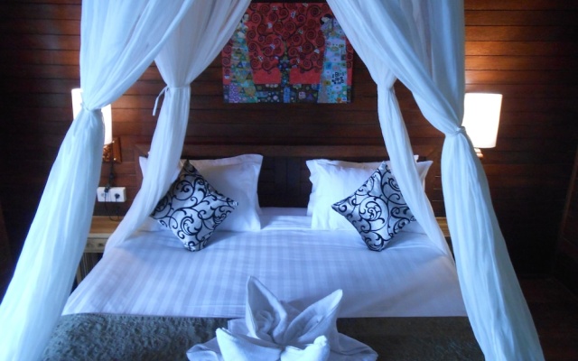 D'Muncuk Huts Lembongan – Guest Rooms – Lembongan Island