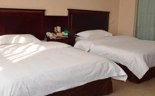 Aibi Lake Hotel