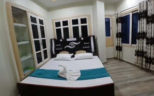 Rudraksh Home Stay
