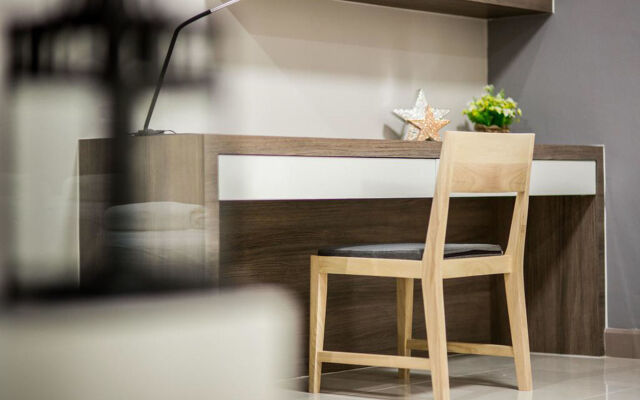 Central Place Serviced Apartment