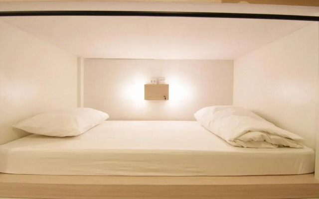 Yellow Mango Hostel