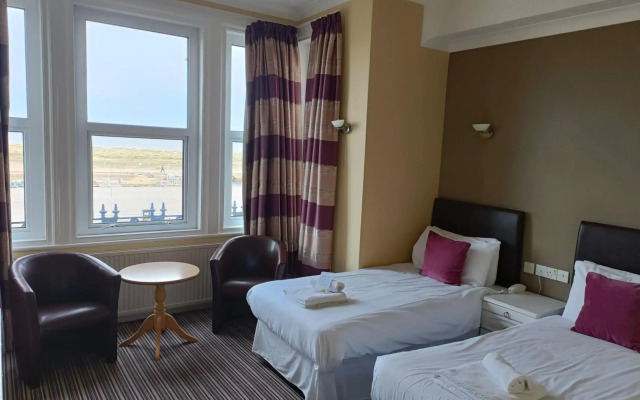 The Palm Court Hotel