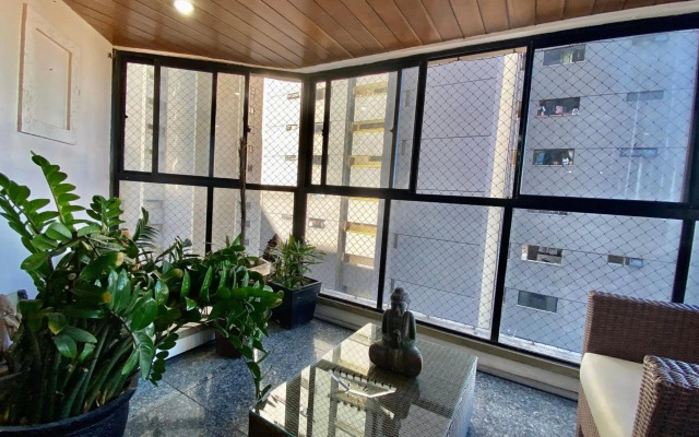 Apartamento vista mar, 2 Suítes, WC Social,2 vagas