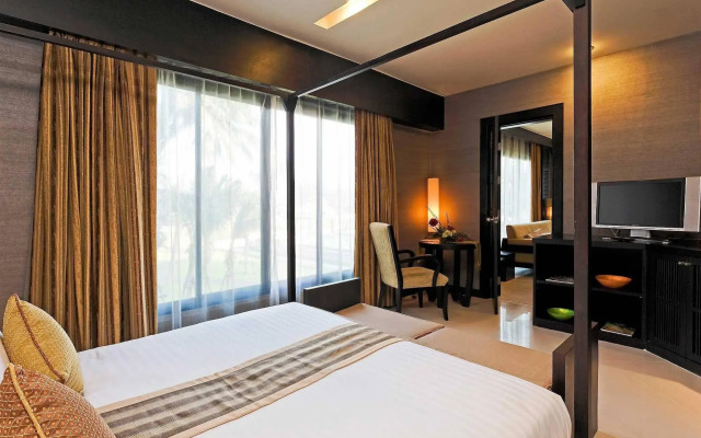 The Nouveau Chumphon Beach Resort & Golf