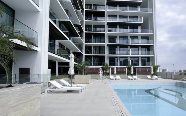 Bright & Modern1br Binghatti Amber JVC Dubai