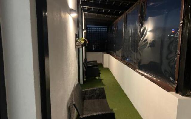 AZZA Aparthotel