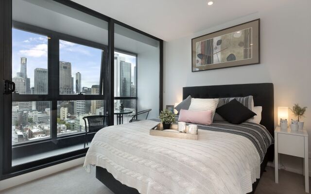 Modern 3 Bdr Apt Sutherland St