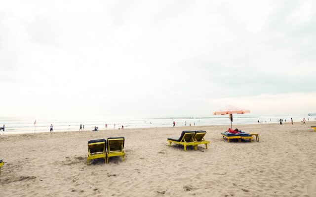 Club Bali Family Suites @Legian Beach