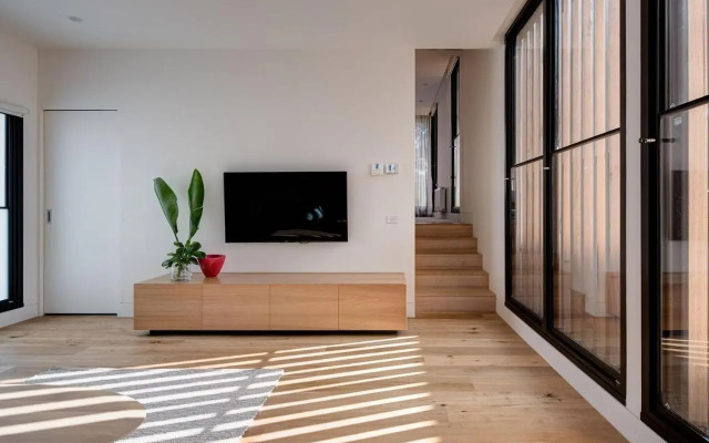 BOUTIQUE STAYS - Woodfin House