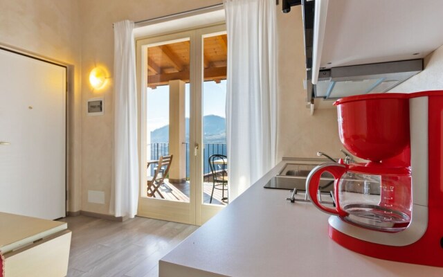 Pleasant Holiday Home in Tremosine With Swimming Pool