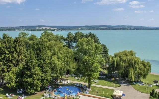 Club Tihany Hotel & Bungalók