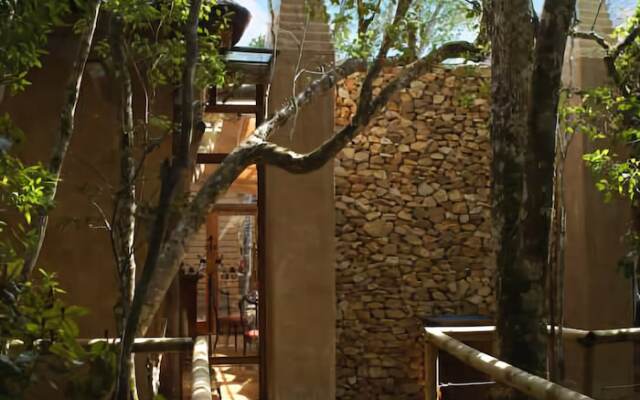 Trogon House and Forest spa