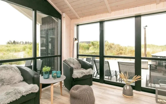 10 Person Holiday Home in Lokken-by Traum