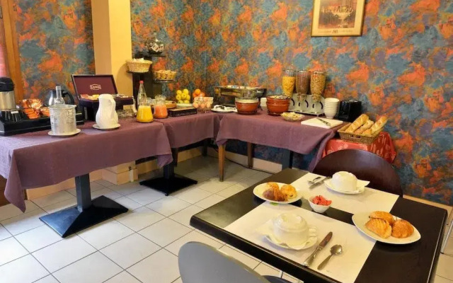 Logis Auberge des Vieux Chênes