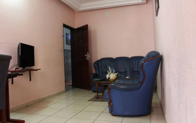 Tou'Ngou Hotel