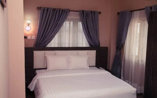 Mo-House Hotel and Event Center