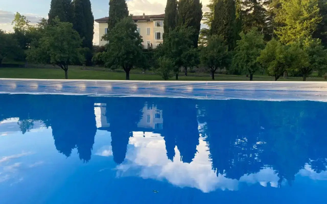 Appartamento lusso con piscina tra Milano e Como
