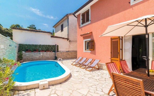 Nice Home in Banjole With Wifi and 2 Bedrooms
