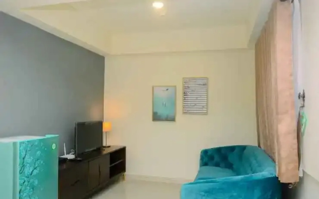 Comfortable and Comfy 2BR at Meikarta Apartment By Travelio