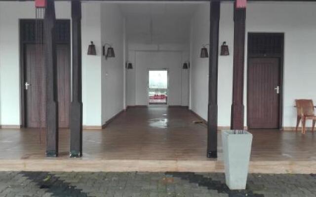 Hotel Hambantota Rest house