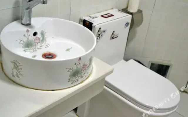 Lanhai Express Hotel