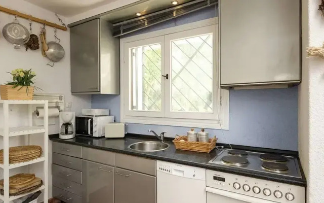 Coelo Shared Pool Villa, Sani