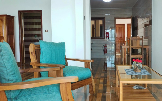 MT Seaside Apartment