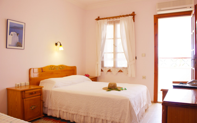 Toloman Hotel Bitez Beach