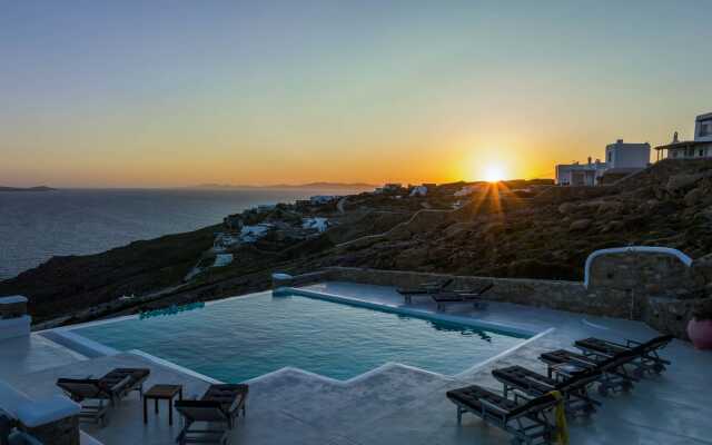 Villa Jet by Mykonos Rocks