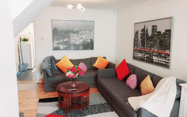 Alexandra Villa- Perfect For Longer Stays!!