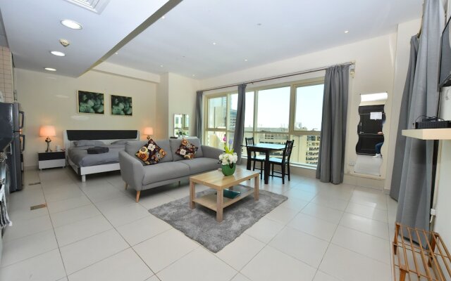 SeaView Studio Royal Oceanic Marina -JMI