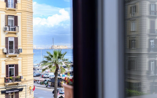 Piazza Sannazzaro 200 - Monet