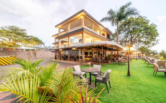 Afro Park Hotel