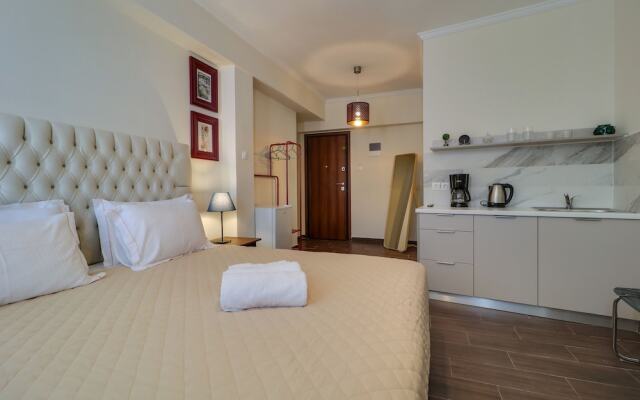 Ermou Fashion Suites by Living-Space