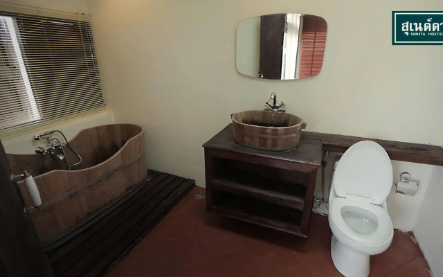 Suneta Hostel Chiangkhan