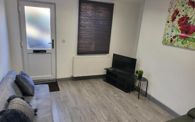 Vetrelax Colchester 3bedroom house