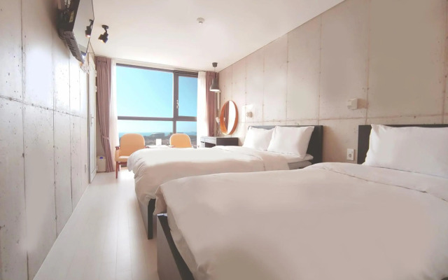 Hotel stay interview Jeju
