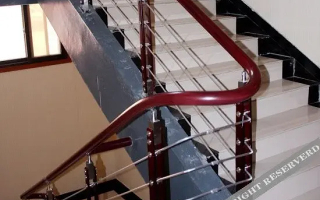 Songchao Bianjing Hotel (Kaifeng Drum Tower Square)