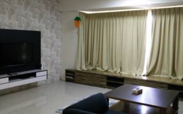 Times Square Homestay