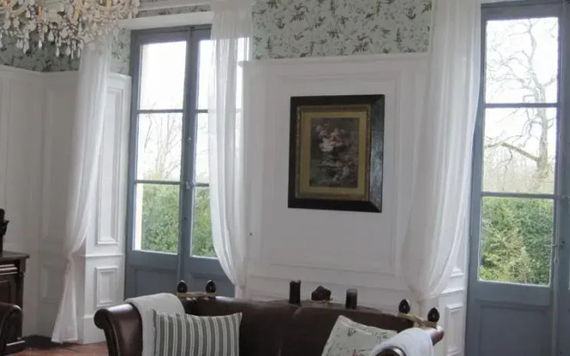 Chateau La Roussille