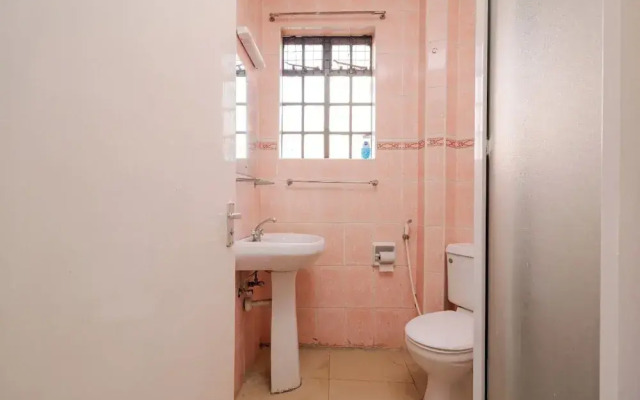 Lux Suites Langata Paradise Apartments