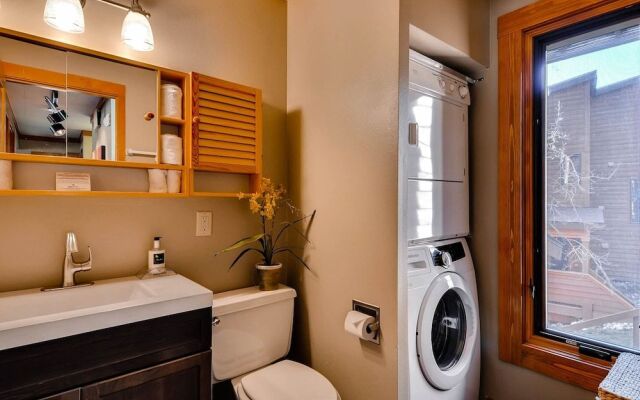 Tennis Townhome 1307