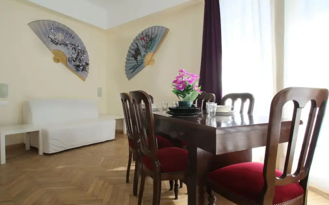 Simplistic Apartment in Flower Riviera near Sea