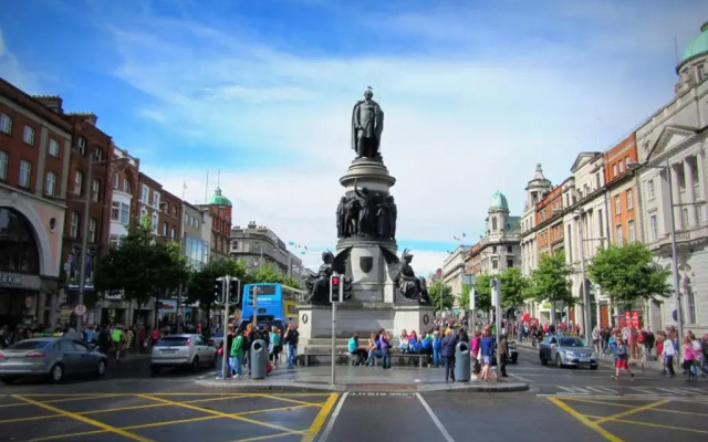 Travelodge PLUS Dublin City Centre