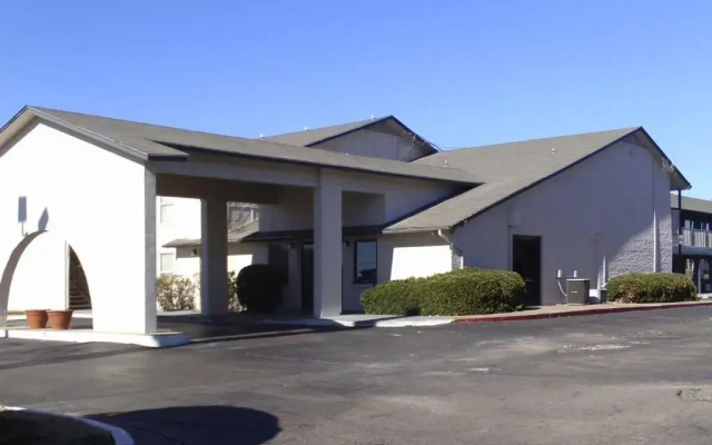 Studio 6-Oklahoma City, OK - Airport