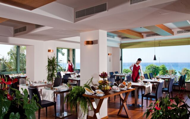 Amathus Elite Suites(Ixia)