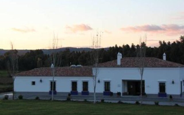 Hotel Rural Arroyo La Plata by Bossh Hotels
