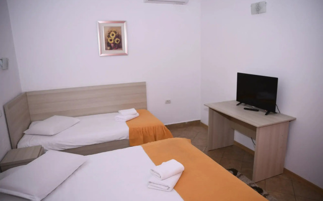 Pensiunea Zbor 1