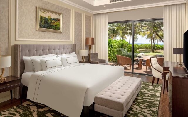 Melia Vinpearl Cam Ranh Beach Resort